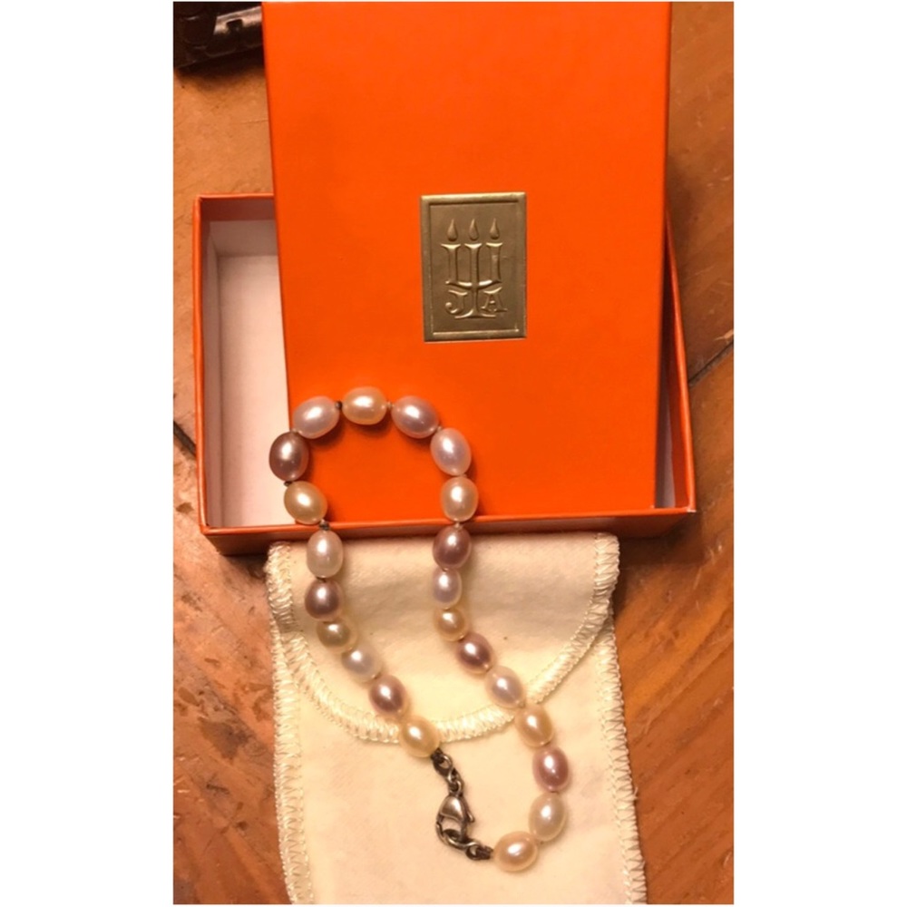 James Avery Pearl Bracelet - Picture 1 of 3